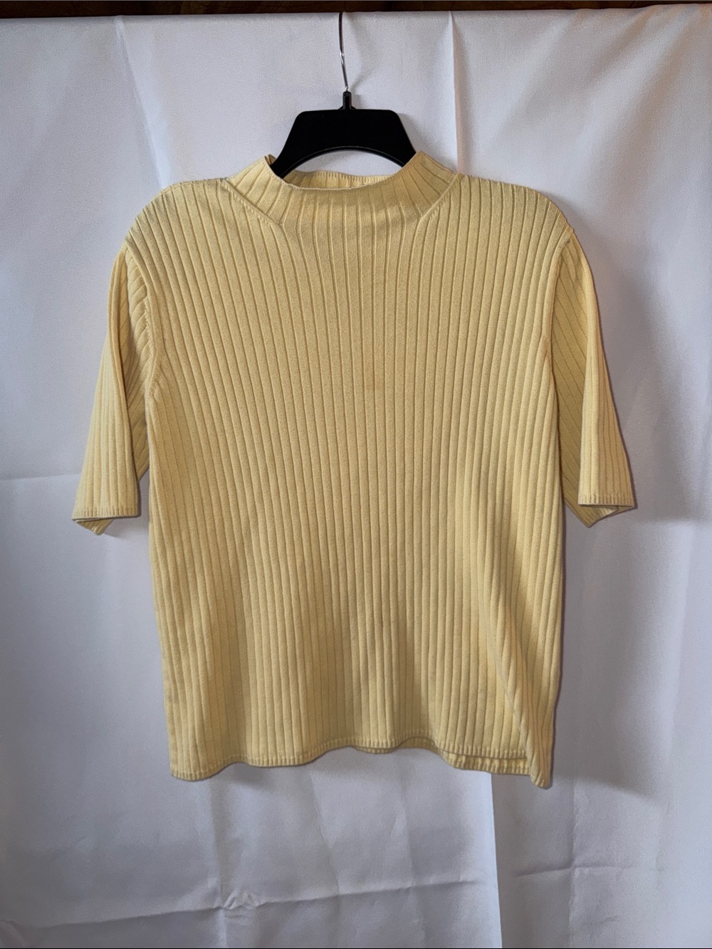 VINTAGE Talbots Pale Yellow Ribbed Short-Sleeve Knit Top